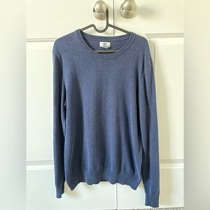 Blue old navy sweater